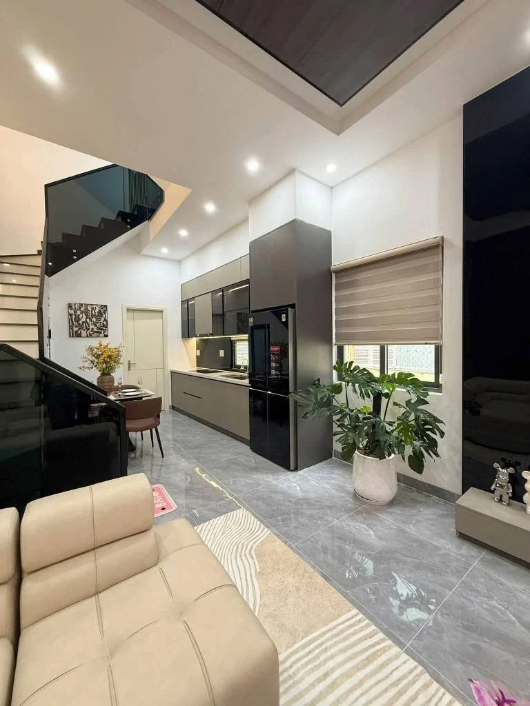 Bán nhà 3 tầng 60m² 4PN Hải Châu Đà Nẵng gần biển 6,19 tỷ - Ảnh thu nhỏ 5
