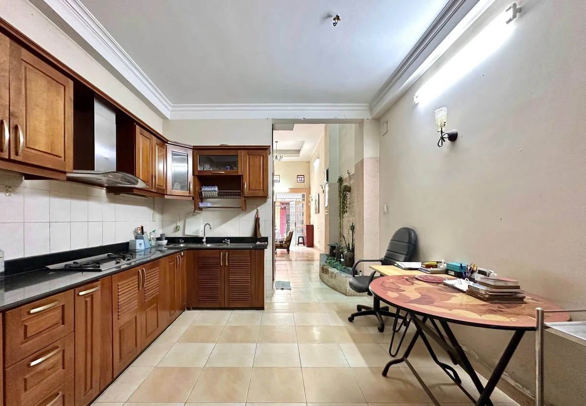 Bán nhà 3 tầng 74m² Phú Nhuận 13.5 tỷ - Ảnh thu nhỏ 4