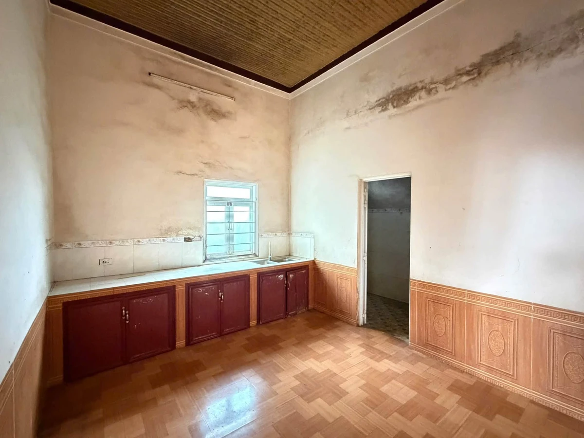 Bán nhà 12x17m, 3PN, 2WC tại Hàng Hiếm, giá 1,7 tỷ - Ảnh thu nhỏ 3