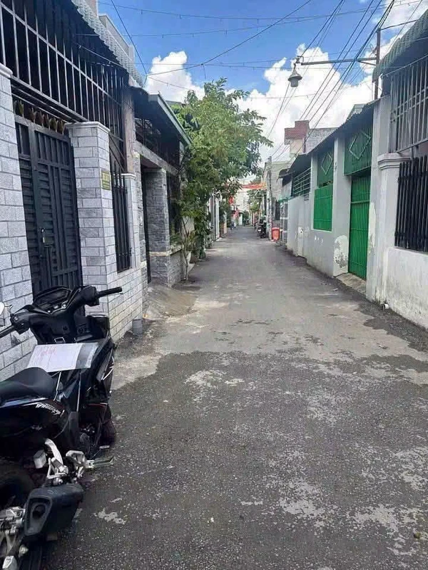 Bán nhà gác lửng 64m² Khu 8 Phú Hòa, Thủ Dầu Một 2.39 tỷ