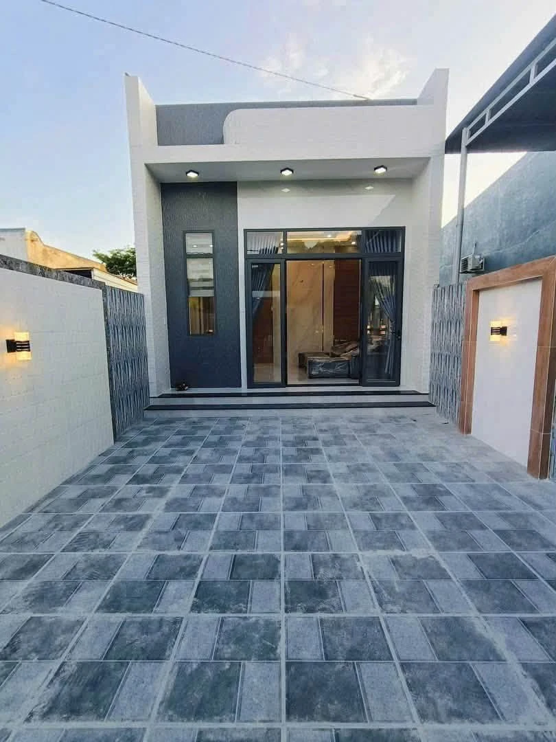 Bán nhà 100m² 2PN Long Điền, Nhà Bè, giá 1 tỷ 920 - Ảnh thu nhỏ 2