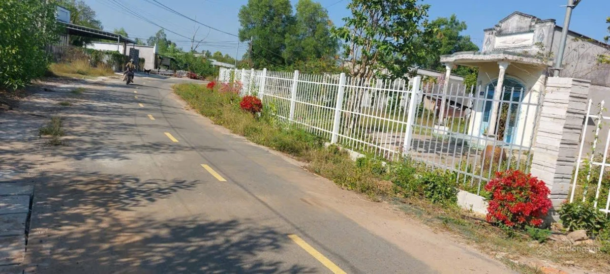 Cần tiền bán gấp lô đất mặt tiền Hồ Tràm giá 1,59 tỷ (có thổ cư) - Ảnh thu nhỏ 2