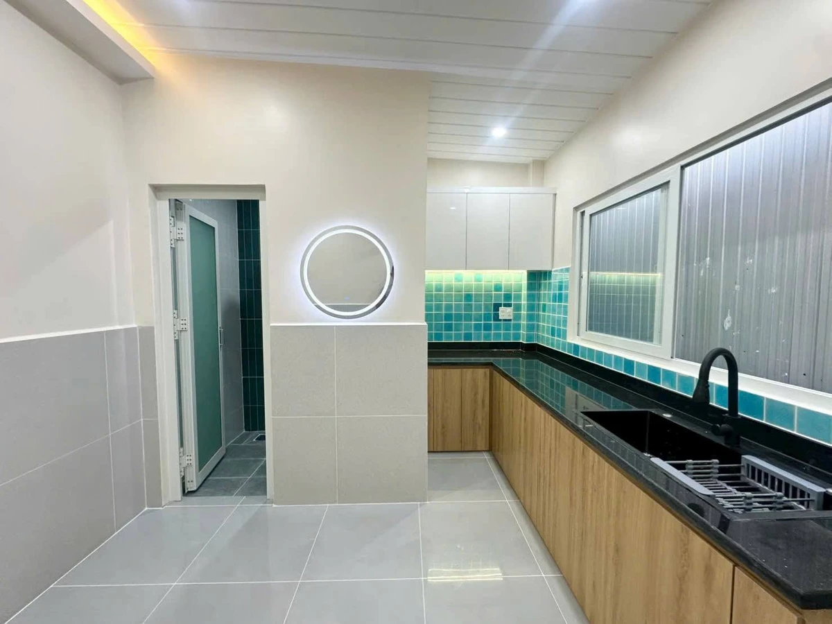 Bán nhà 2PN Rạch Giá 60m² 1 tỷ 450 triệu - Ảnh thu nhỏ 3