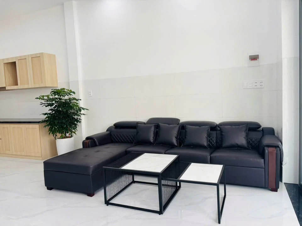 Bán nhà 3PN Quảng Ngãi 105m2 giá 2.3 tỷ - Ảnh thu nhỏ 5