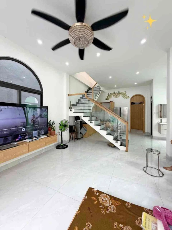 Bán nhà 2 mặt kiệt 90m² gần biển, Trần Cao Văn