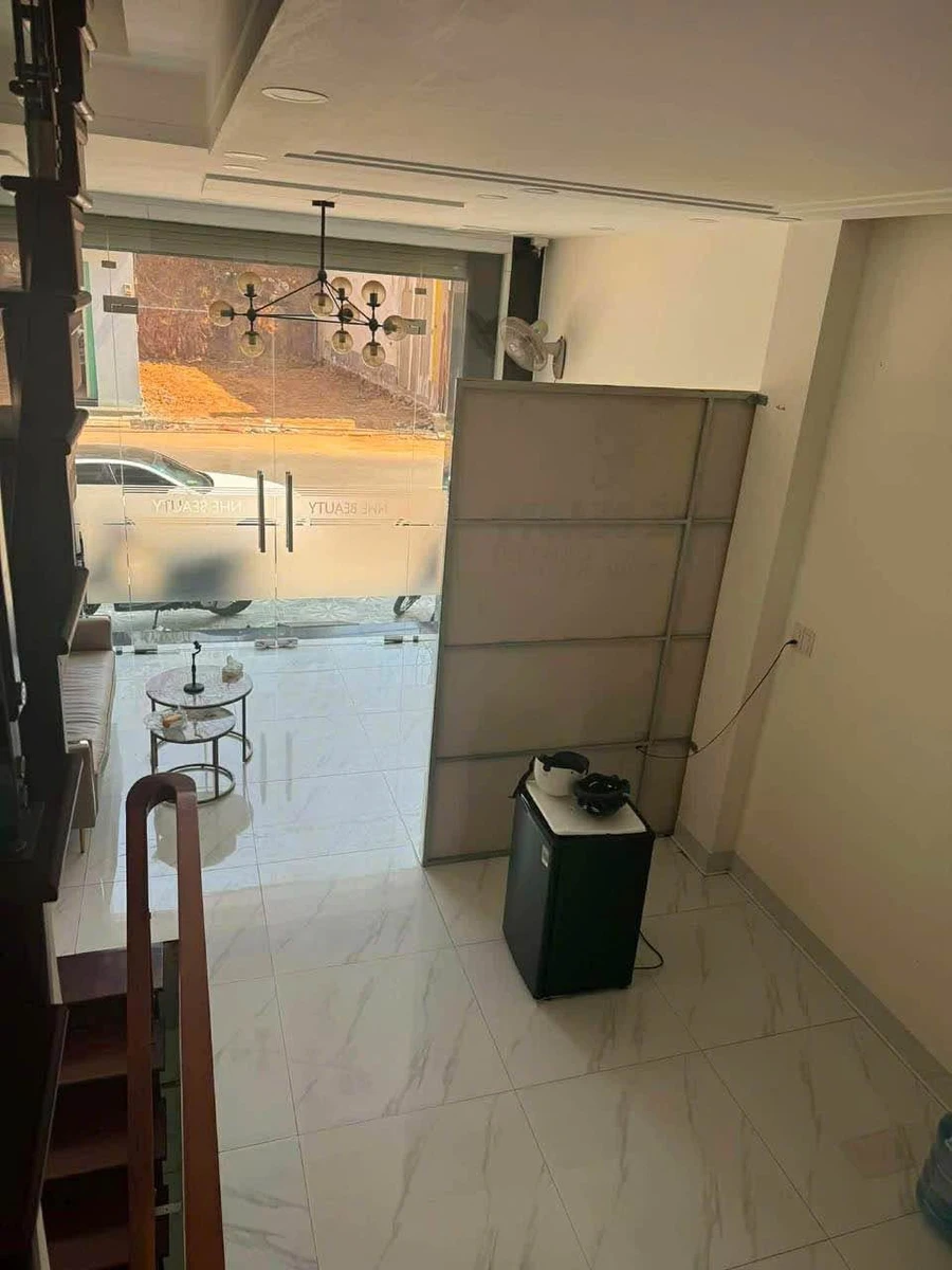 Bán nhà mặt tiền Hùng Vương, Bình Tân, 52m², 7 tỷ - Ảnh thu nhỏ 3
