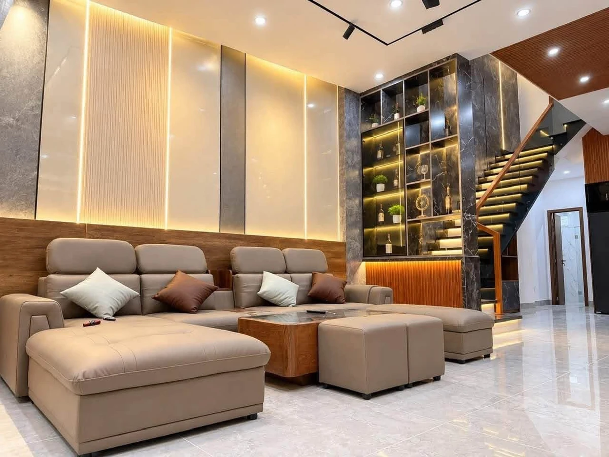 Bán nhà 3 tầng 500m2 Trần Kim Xuyến Hoà Xuân, 9 tỷ - Ảnh thu nhỏ 2