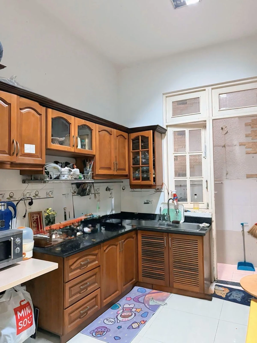Bán biệt thự 158m2 nở hậu, 4 tầng 8 phòng, hẻm xe hơi đường Trường Sơn, Phường 4, Tân Bình - Ảnh thu nhỏ 5