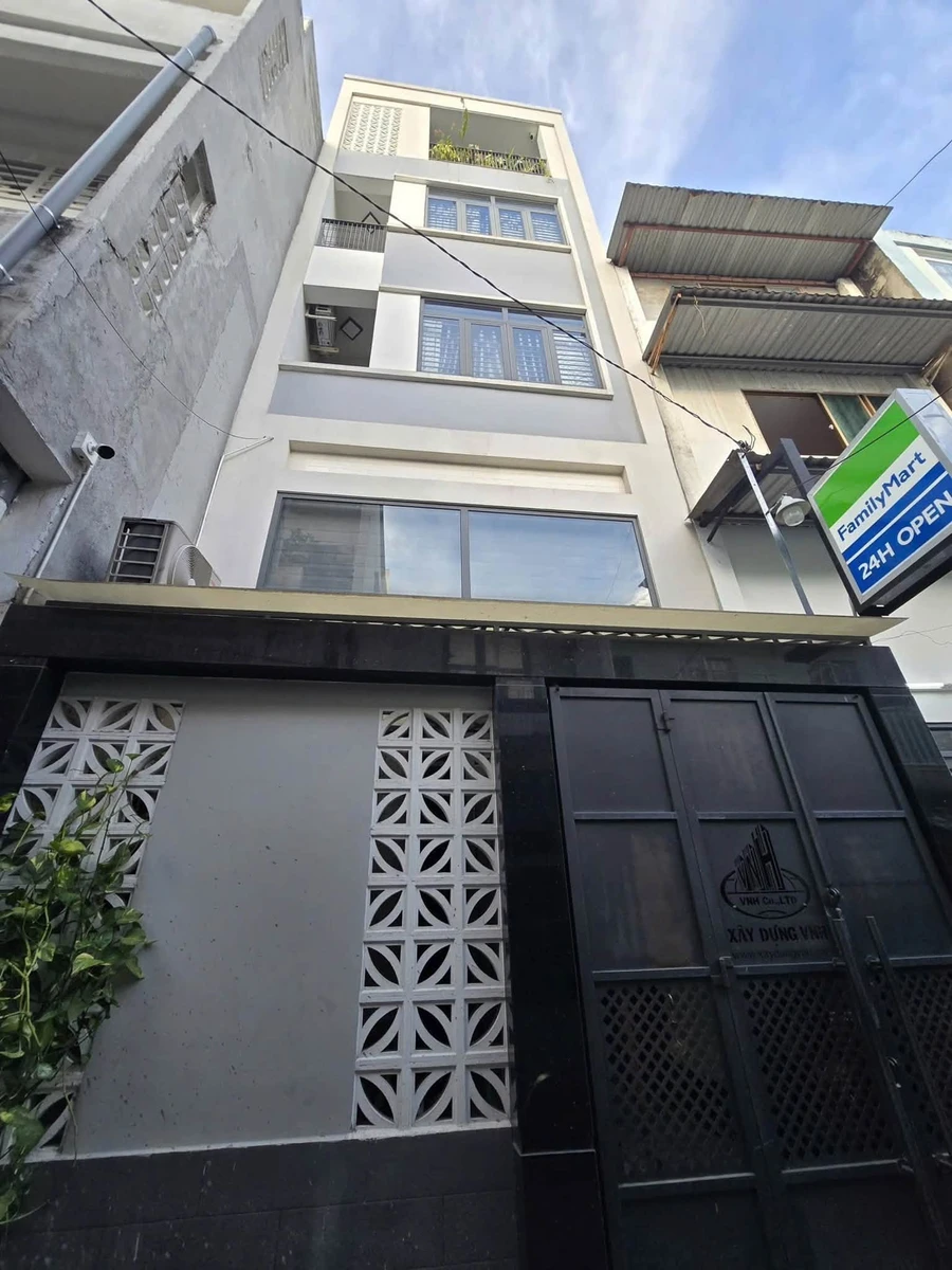 Bán nhà 5 tầng 4,5x11m hẻm 4m đối diện Lữ Gia, Quận 11, giá nhỉnh 8 tỷ - Ảnh thu nhỏ 2
