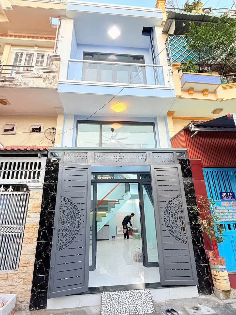 Bán nhà phố 3PN, 32m² MT Phạm Văn Đồng Quận 12 - Ảnh 1