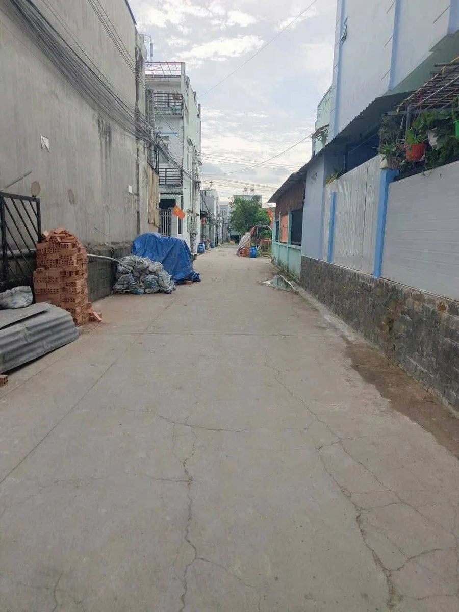 Bán nhà 1 trệt 1 lầu 60m2 Đông Hòa 4,25 tỷ - Ảnh thu nhỏ 4