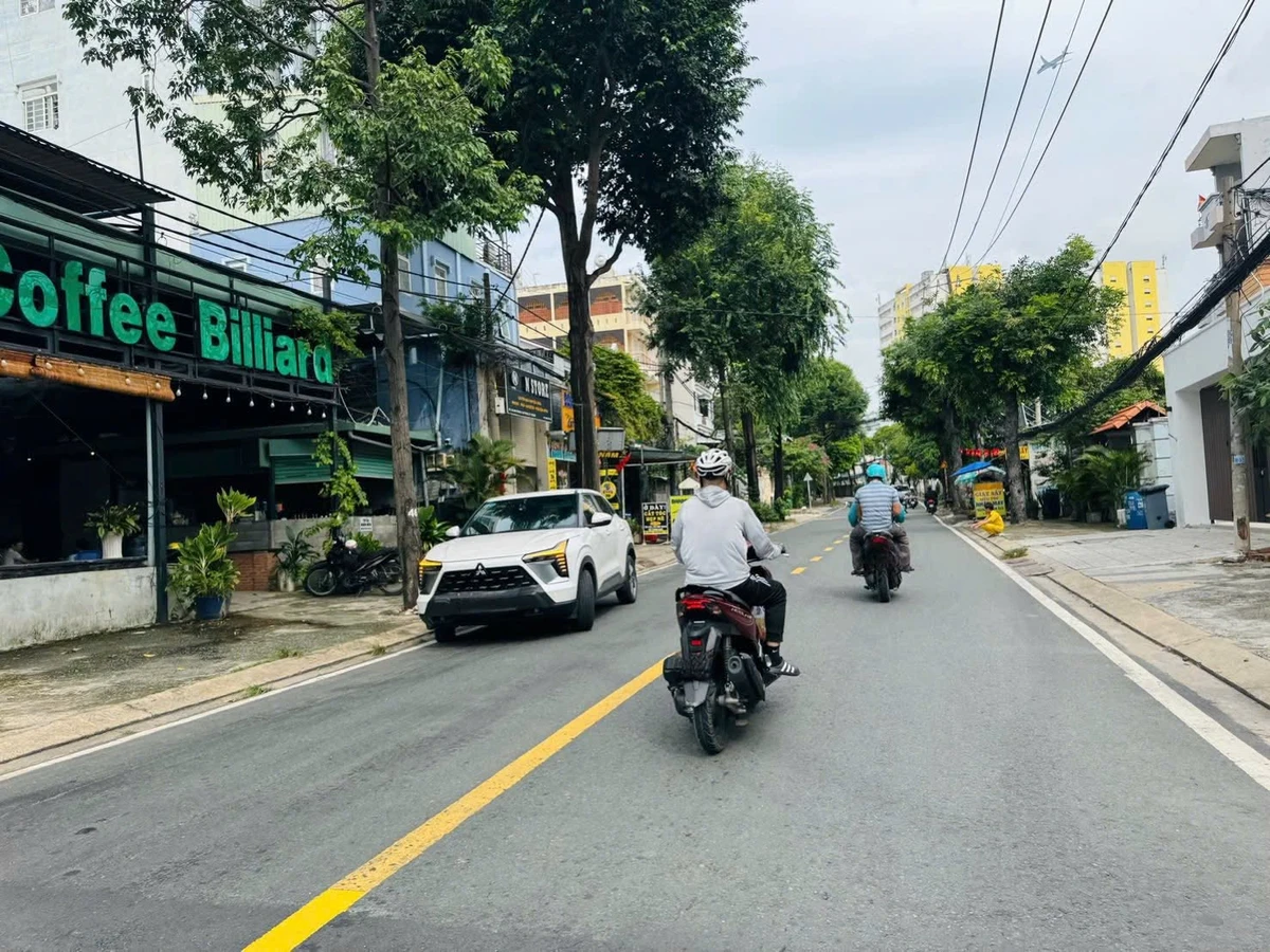 Bán đất mặt tiền Linh Trung 373m2 gần Ga Metro 27.9 tỷ - Ảnh 1