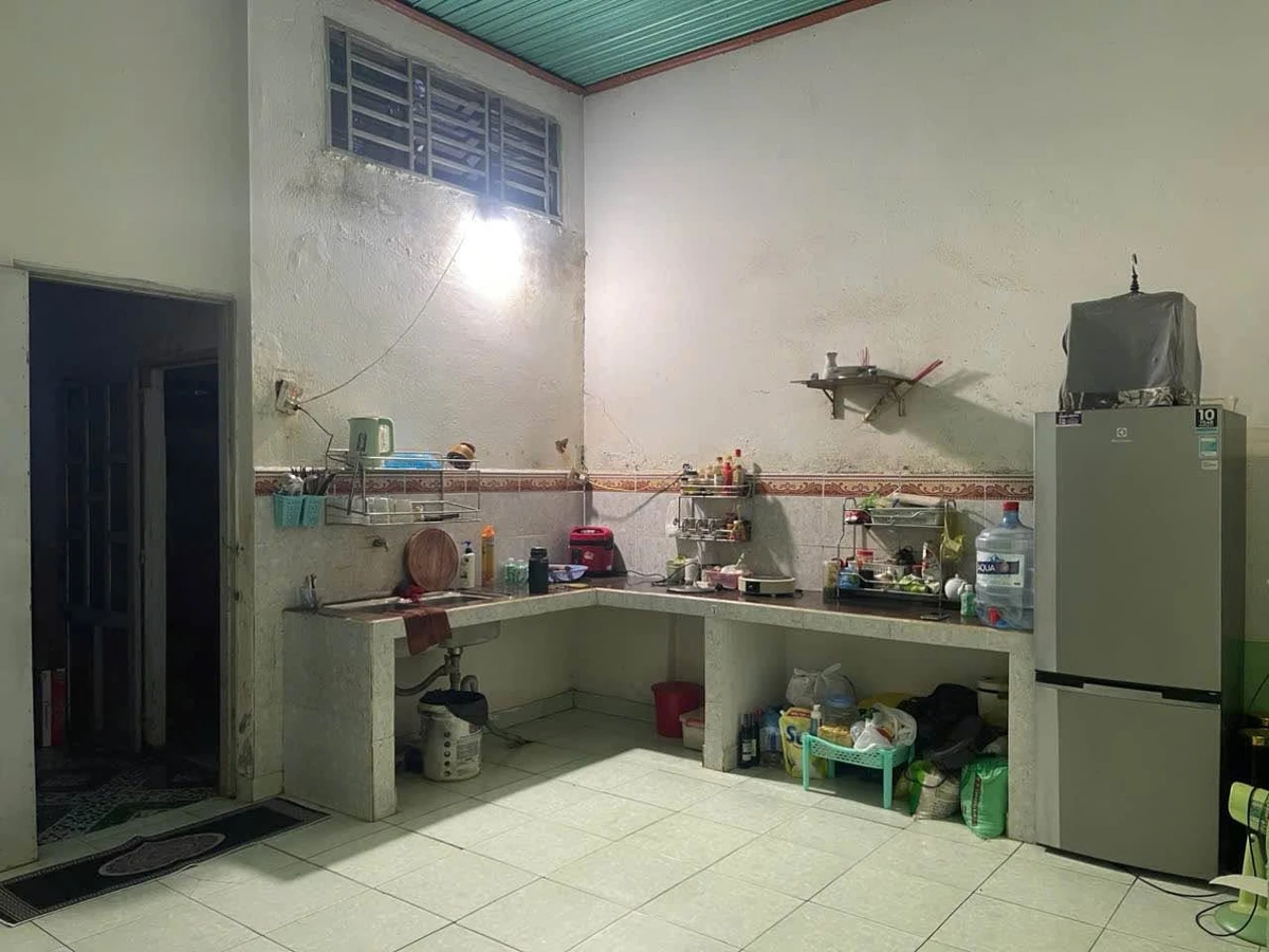 Bán nhà hẻm 91 Trần Quý Cáp, 150m², 2 tỷ 650 triệu - Ảnh thu nhỏ 2
