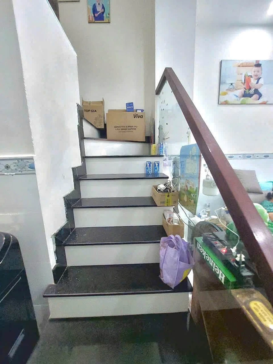 Bán nhà hẻm xe hơi Dương Quảng Hàm, Gò Vấp, 38m², 3 tầng, 4PN, 6,58 tỷ - Ảnh thu nhỏ 5