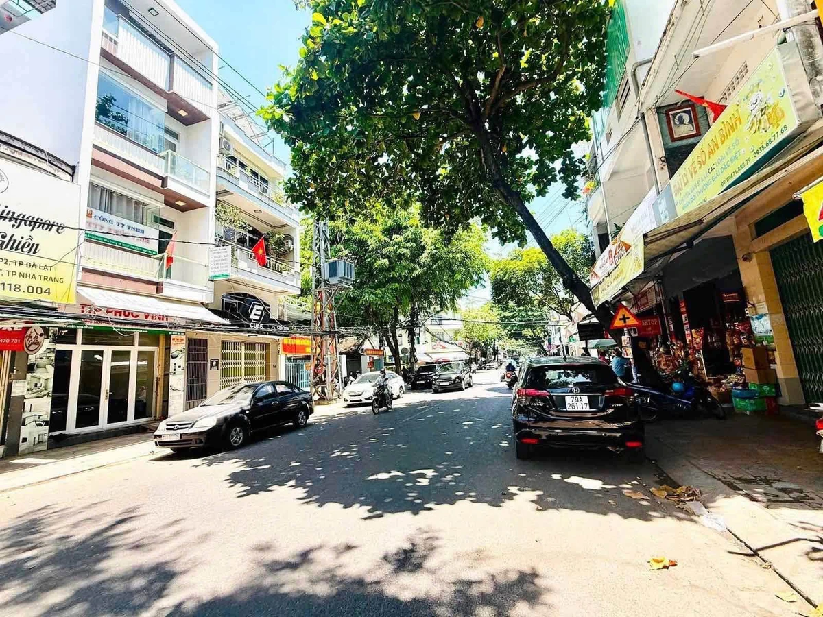 Bán nhà 3,5 tầng mặt đường Trần Nhật Duật 64m2, 13 tỷ - Ảnh thu nhỏ 2