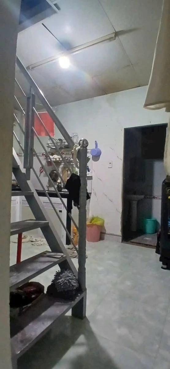 Bán nhà có gác 52m2 hẻm 907 Bình Giã, phường Rạch Dừa, giá 1 tỷ 450 triệu - Ảnh 1