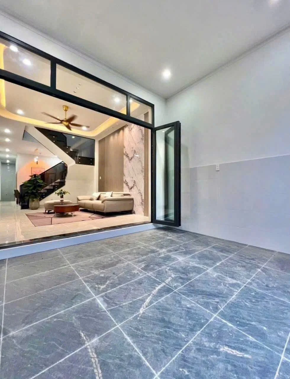 Bán nhà 1 trệt 1 lầu 3PN Phú Thủy 77m² - 2 tỷ 650 triệu - Ảnh 1