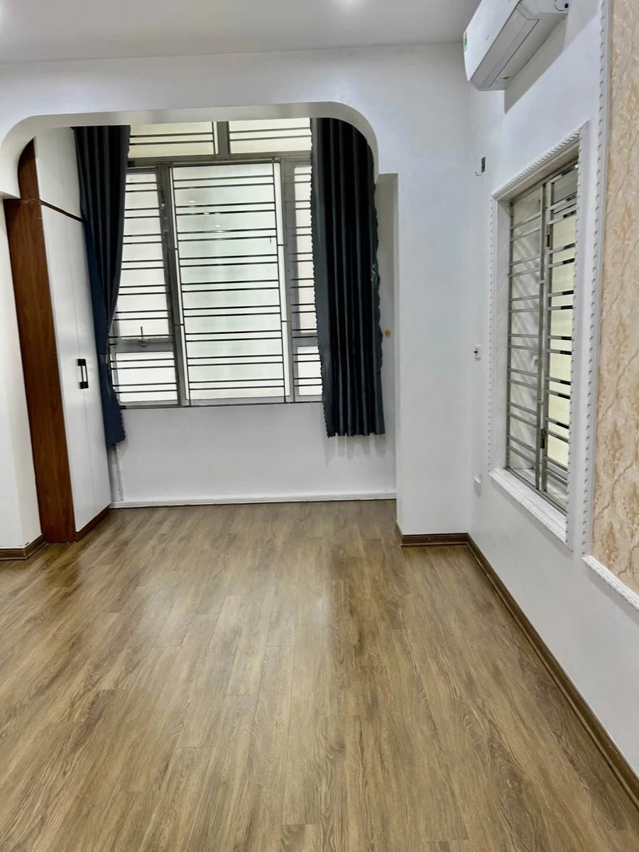 Bán nhà Trần Nguyên Hãn 3 tầng 42m² 3 phòng ngủ 2.58 tỷ - Ảnh thu nhỏ 4
