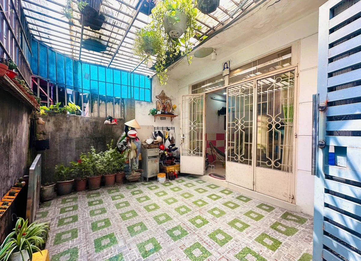 Bán nhà 2 tầng 3 phòng ngủ 62m2 Quốc Lộ 13 cũ 4,5 tỷ - Ảnh thu nhỏ 2