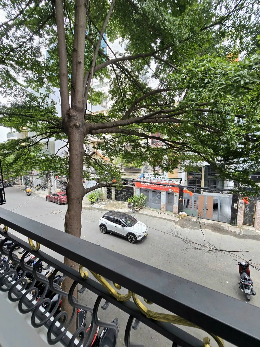 Bán nhà 5 tầng 44,6m2 hẻm 12m đối diện công viên Lê Thị Riêng, Cách Mạng Tháng Tám, Quận 3 - Ảnh thu nhỏ 2