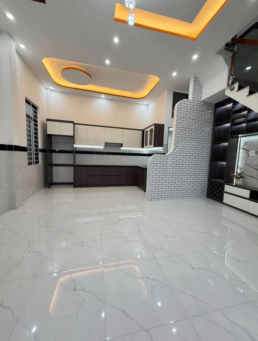 Bán nhà 2 tầng hẻm Đống Đa 40m2, 2 tỷ - Ảnh 1