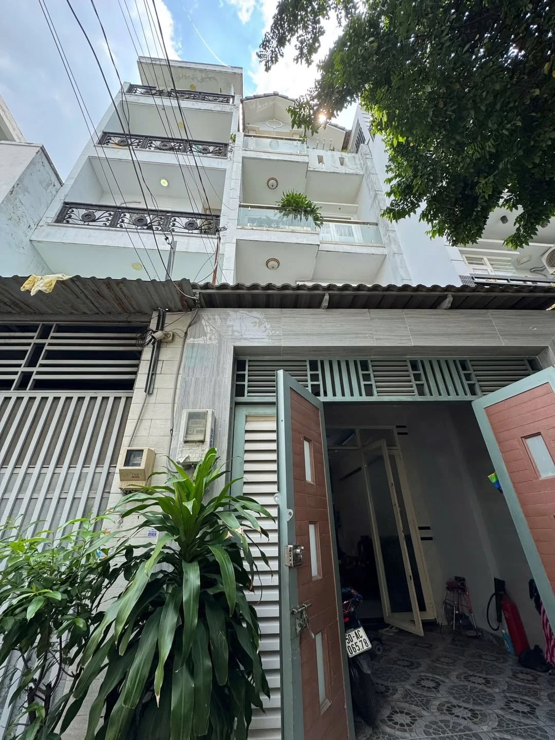 Bán nhà hẻm xe hơi 4 tầng 70m² đường Nguyễn Văn Công, Phường 3, Gò Vấp - Ảnh 1