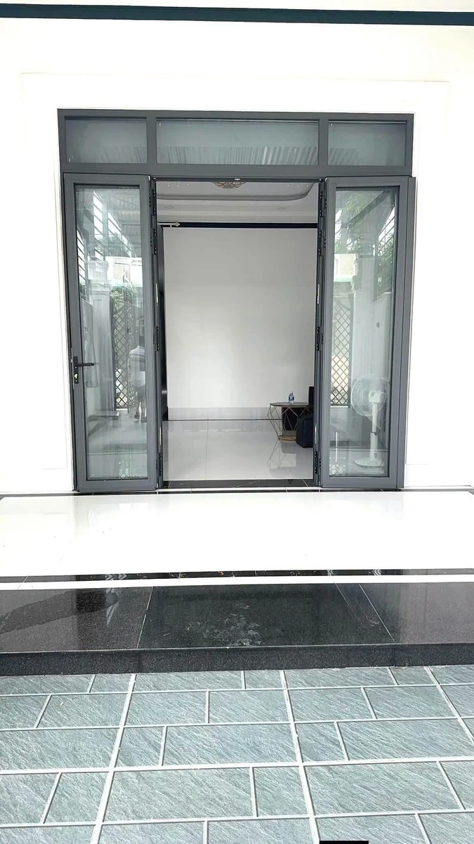 Bán nhà hẽm 65m² 3 phòng ngủ Nguyễn Văn Linh, Tây Ninh - Ảnh 1