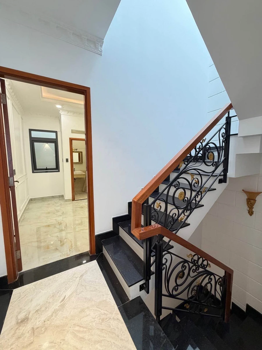 Bán nhà 5 tầng 46,4m² mặt tiền Nguyễn Trọng Tuyển, Phú Nhuận - Ảnh thu nhỏ 3