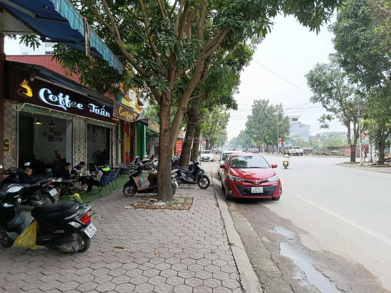 Bán nhà mặt phố Lý Thường Kiệt 237 m2, mặt tiền 22m, giá 35 tỷ; LH Phú Trần:0978 314 ***
