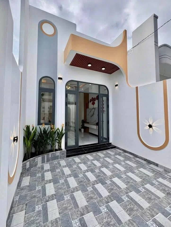 Bán nhà cấp 4 90m² 3 phòng ngủ 1,05 tỷ Thủ Đức - Ảnh 1