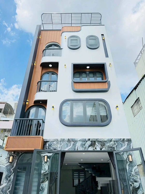 Bán nhà 3 tầng 71m² góc phố gần biển Khánh Hòa nhai
