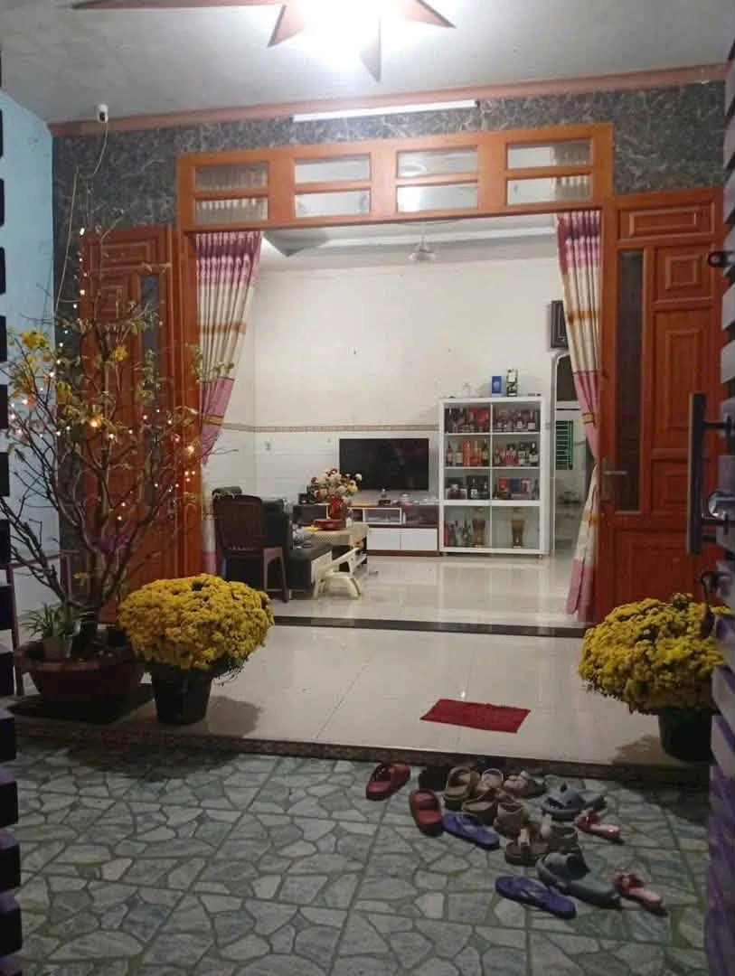Bán nhà Tân Định, Bình Dương 4 phòng ngủ 100m² - 2 tỷ 50 - Ảnh thu nhỏ 2