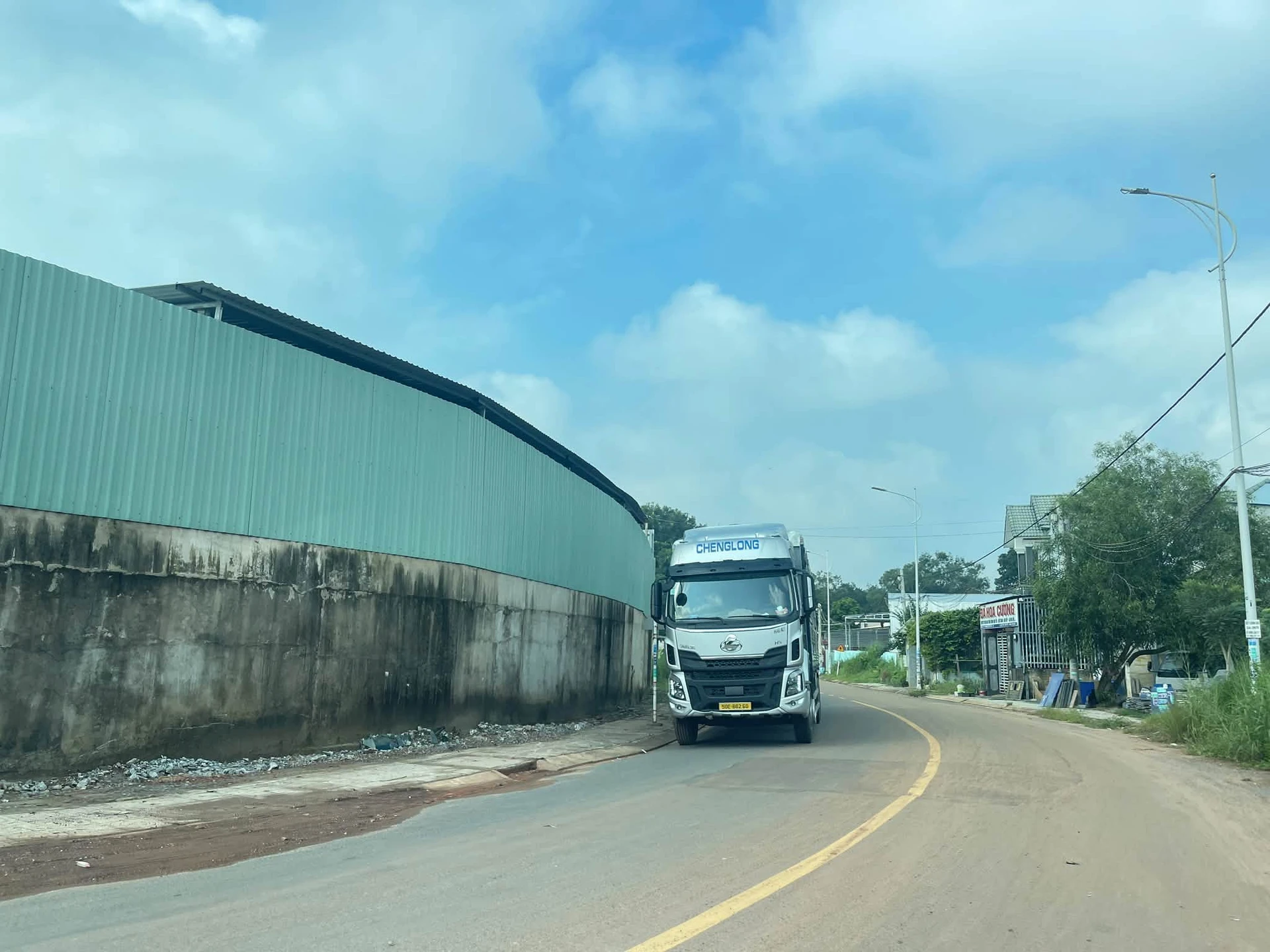 Bán đất mặt tiền Ngô Chí Quốc, 474m², Tân Định, 4 tỷ - Ảnh 1