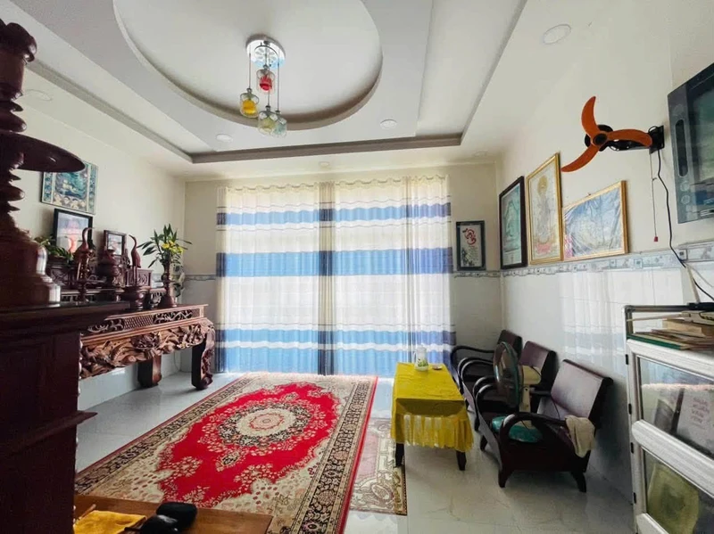 Bán nhà 1 trệt 1 lầu mặt tiền 85m2 Phan Thiết, Lâm Đồng
