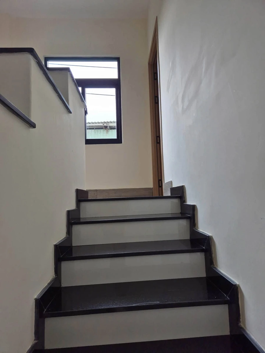 Bán nhà lô góc 2 tầng 5x13m hẻm xe tải Bình Tân giá 4,3 tỷ - Ảnh thu nhỏ 3