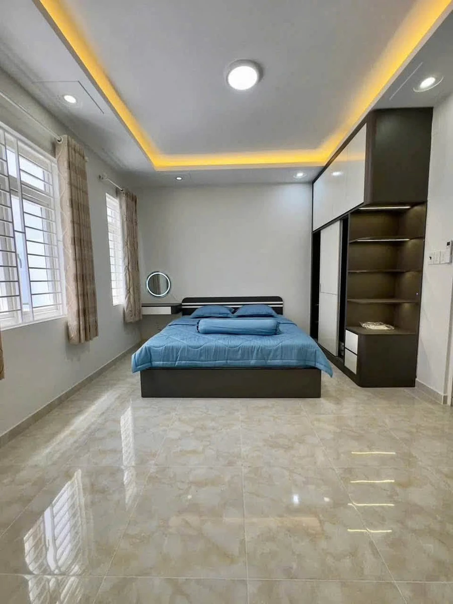 Bán nhà hẻm xe hơi 1 trệt 3 lầu 61,5m2 gần Lê Văn Thịnh, Quận 2, giá 7,5 tỷ - Ảnh thu nhỏ 5