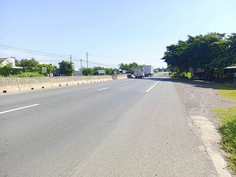 Bán lô đất cây trồng 3000m² Lâm Đồng mặt tiền bê tông