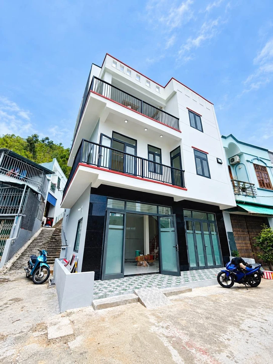 Bán nhà hẻm ô tô Nội Bộ Hoàng Văn Thụ Quy Nhơn 51m2 - Ảnh 1