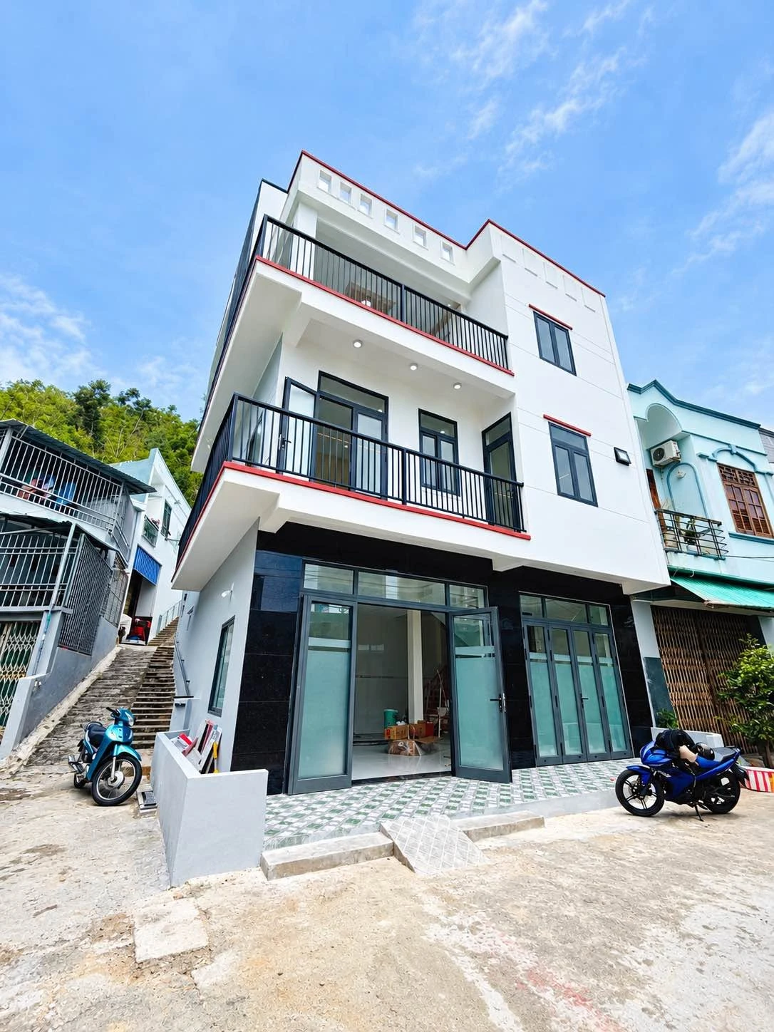 Bán nhà hẻm ô tô Nội Bộ Hoàng Văn Thụ Quy Nhơn 51m2 - Ảnh 1