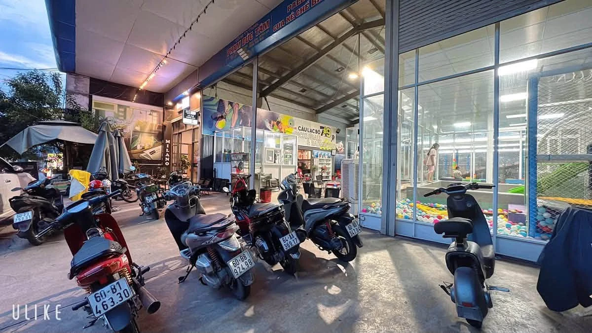 Bán mặt bằng kinh doanh 1063m2 Biên Hòa, doanh thu 100tr/tháng - Ảnh 1
