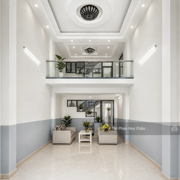 Nhà mặt tiền VIP bậc nhất Gia Lai kinh doanh đa ngành tiềm năng khai thác khách sạn
