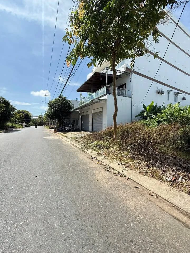 Bán cặp nền mặt tiền Phạm Hùng An Hoà Rạch Giá 237m2 6 tỷ - Ảnh thu nhỏ 3