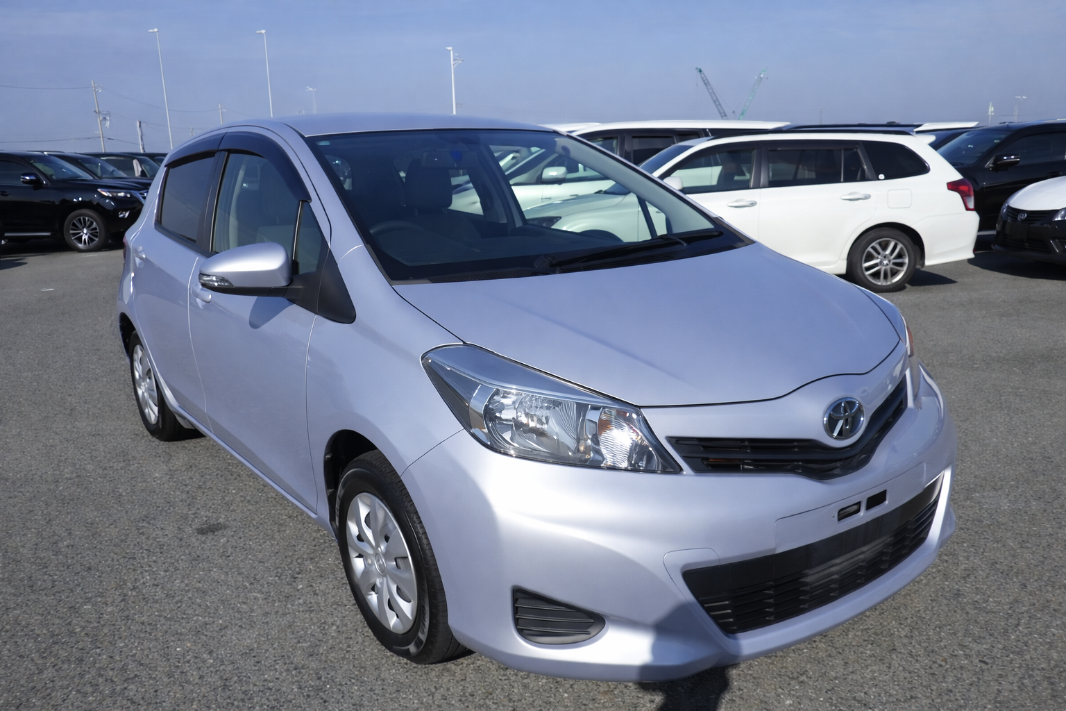 2013 VITZ