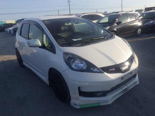 2013 FIT