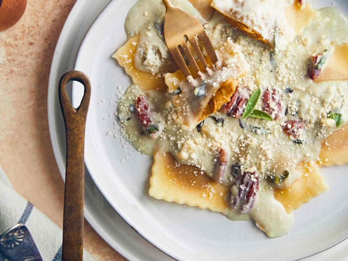 Pumpkin Pie Hummus Ravioli