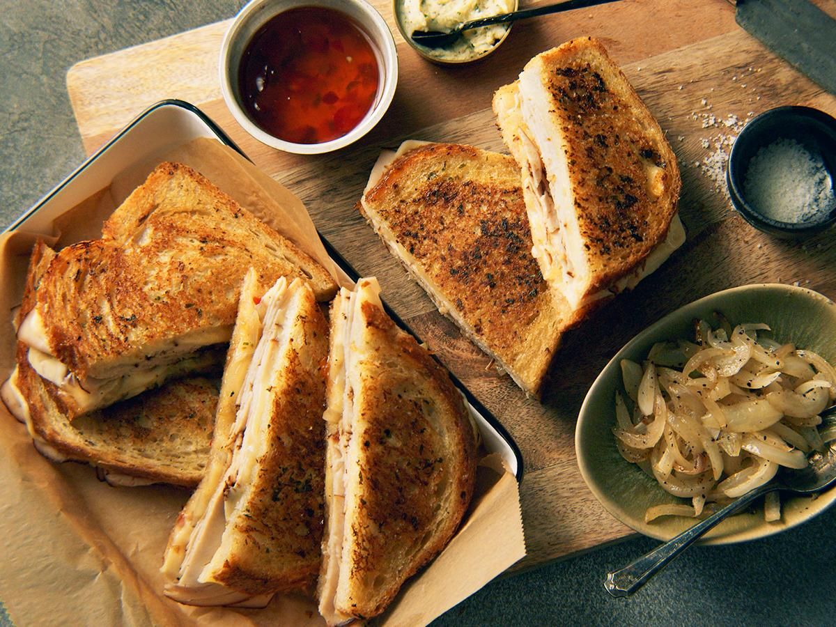 PitCraft® Turkey & Havarti Grilled Cheese