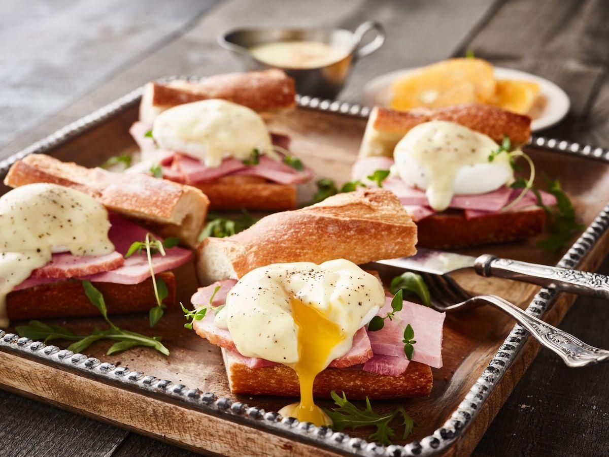 Eggs Benedict