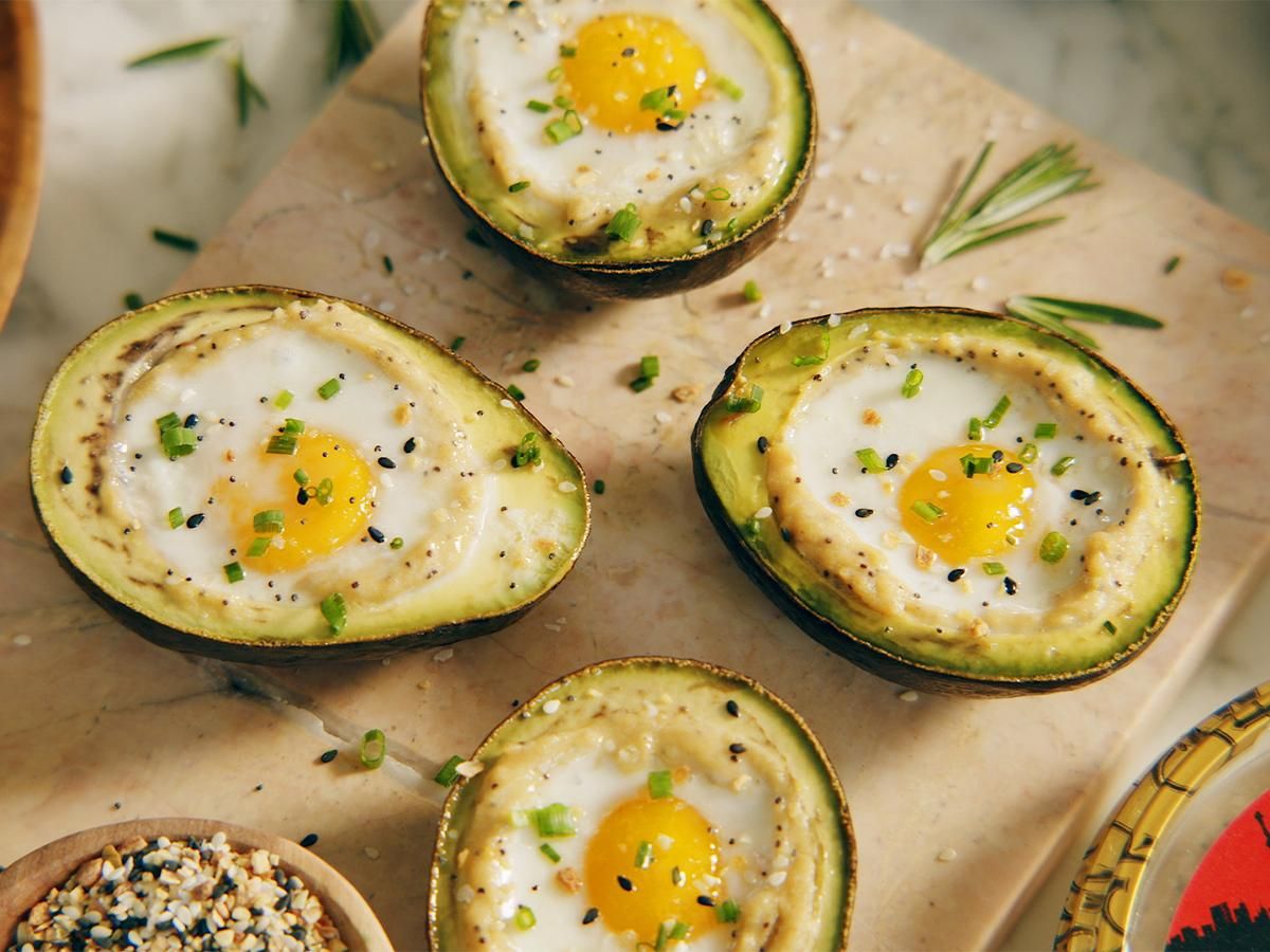 Breakfast Avocados with Everything Bagel Hummus