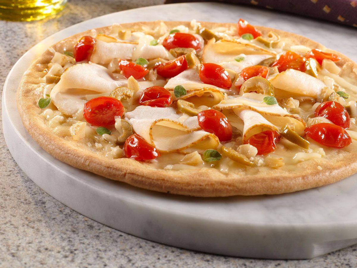 Gluten Free EverRoast® Chicken Provolone Pizza