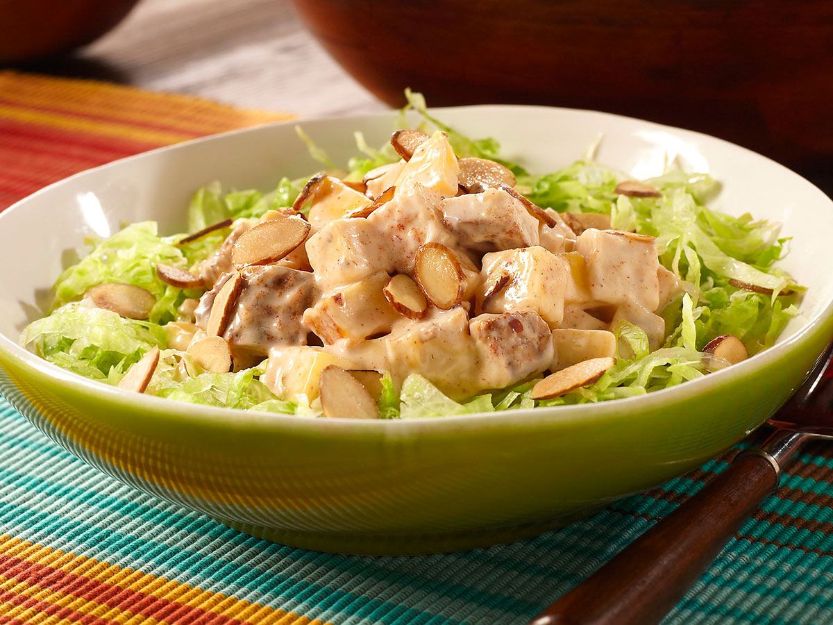 Chipotle Chicken Mango Salad